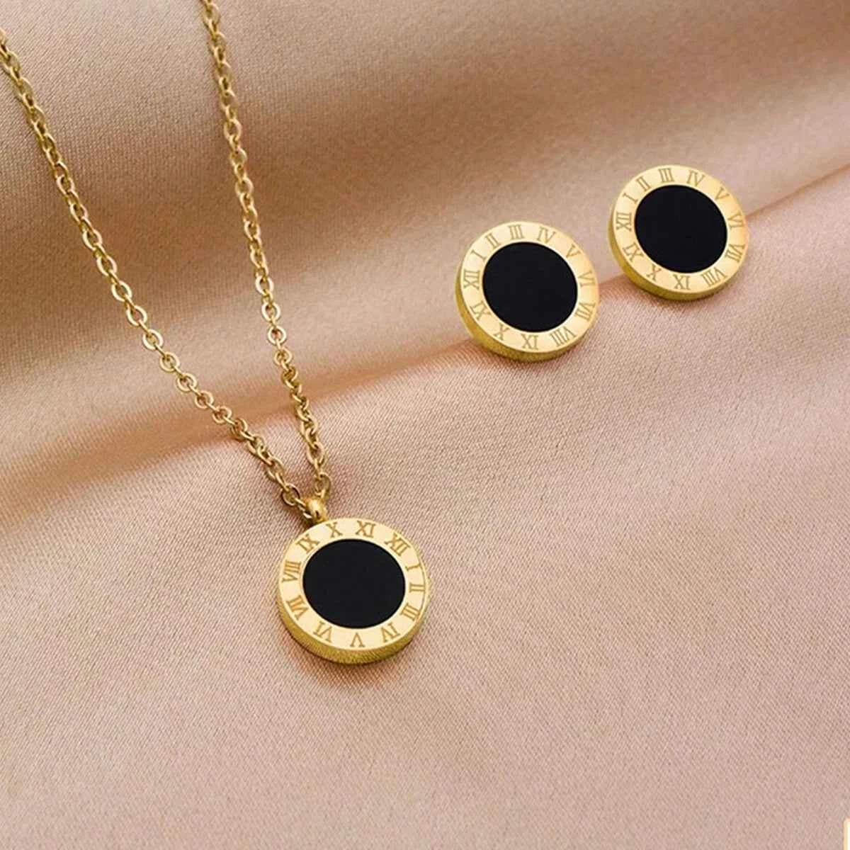 Bvlgari Locket Set