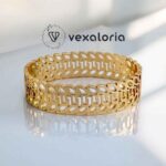 Leafy Glamour Chick Bracelet / Cuff