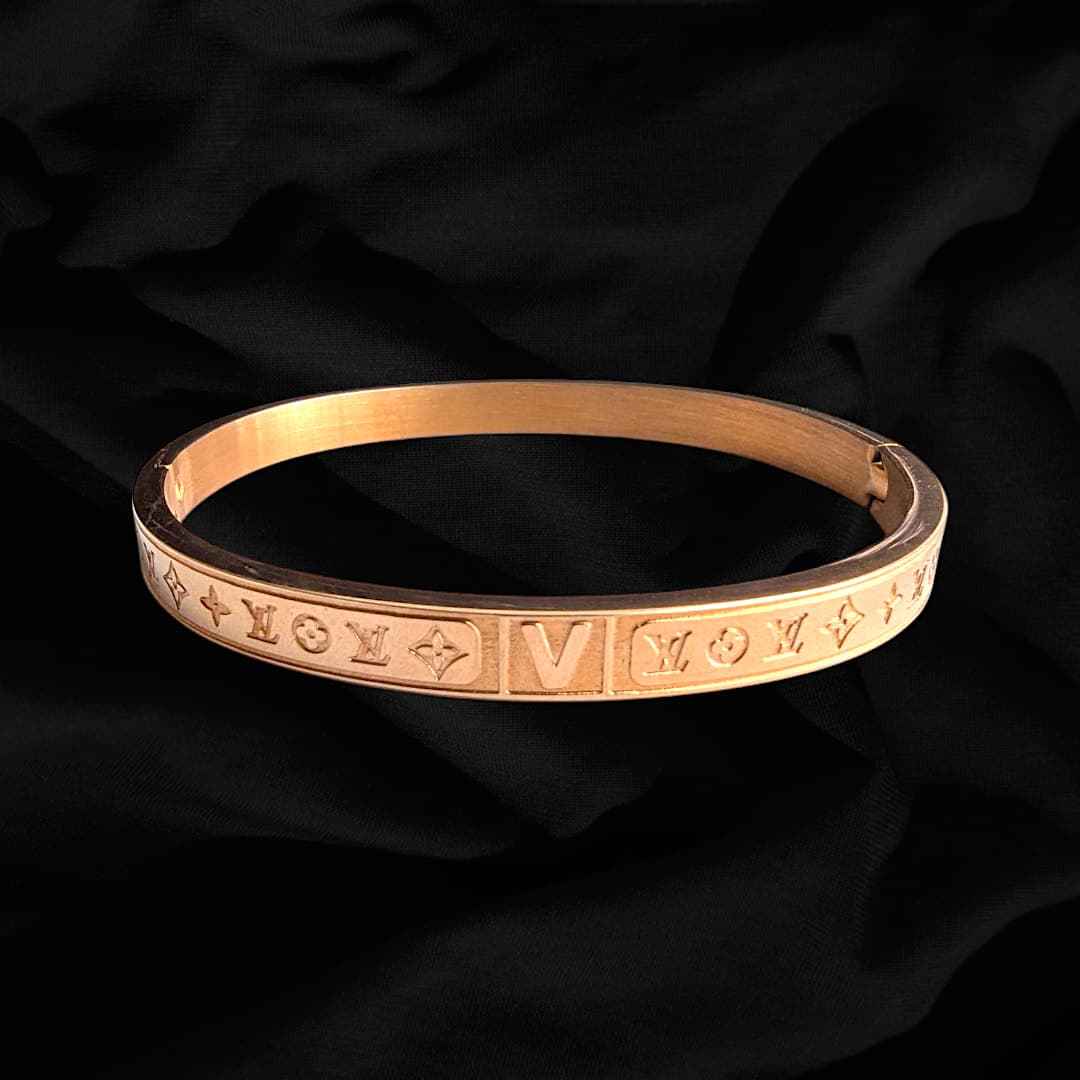 High Quality Stainless steel LV Design Gold Bracelet