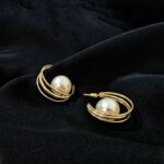 Golden Earrings with Pearl