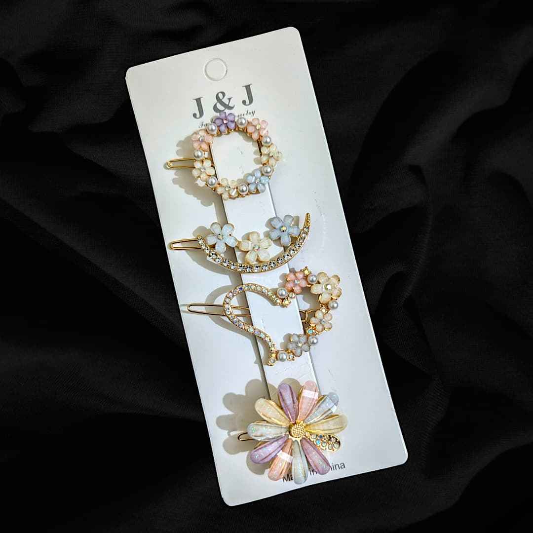 4 Pack Cute / Set of Rhinestone Flower Hair clip - Alloy, Sweet Style for women and Girls